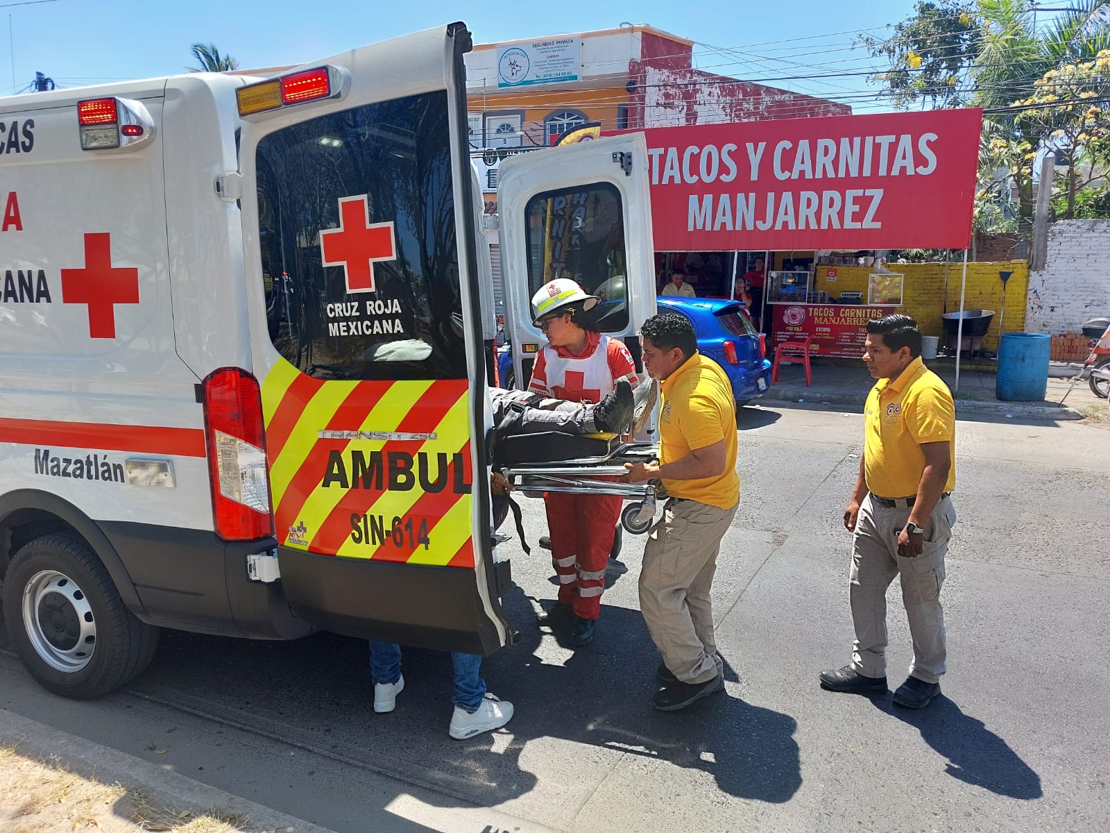 El lesionado se desplazaba a bordo de una bicicleta cuando fue arrollado.