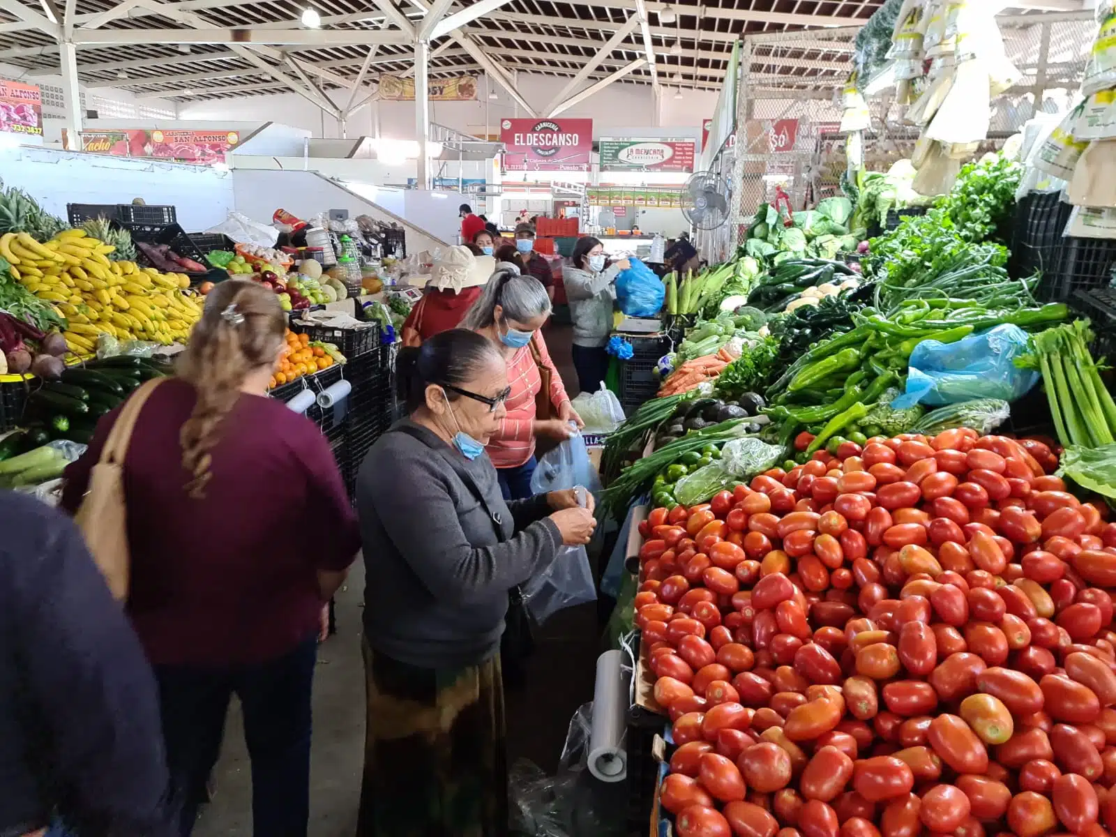 El rezago en el pago de rentas del mercado municipal de Guamúchil se disparó durante el mes de abril