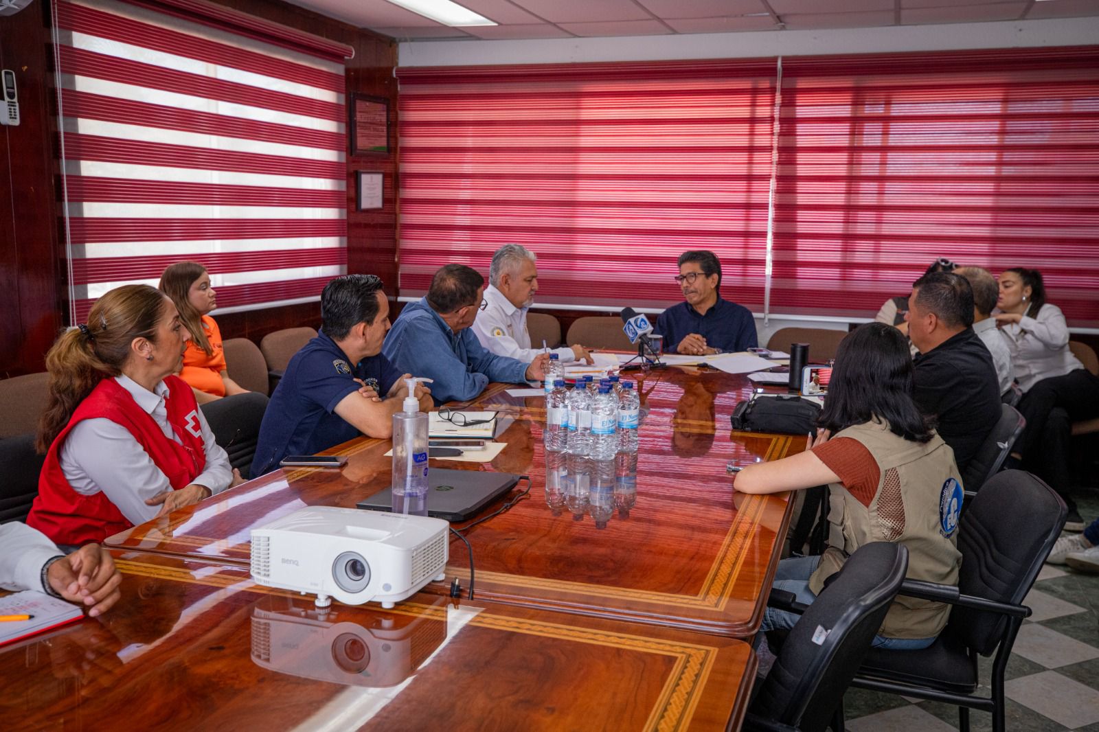 Sesión extraordinaria de la Junta Directiva del Instituto de Protección Civil de Guasave