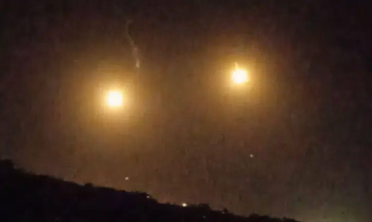 Tras solicitar evacuación, Israel inicia bombardeos en Rafah
