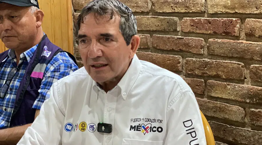 Héctor Melesio Cuen Ojeda, lider del Partido Sinaloense.