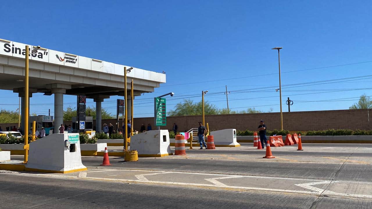 Caseta de Cuatro Caminos en Guasave continúa tomada por los productores agrícolas