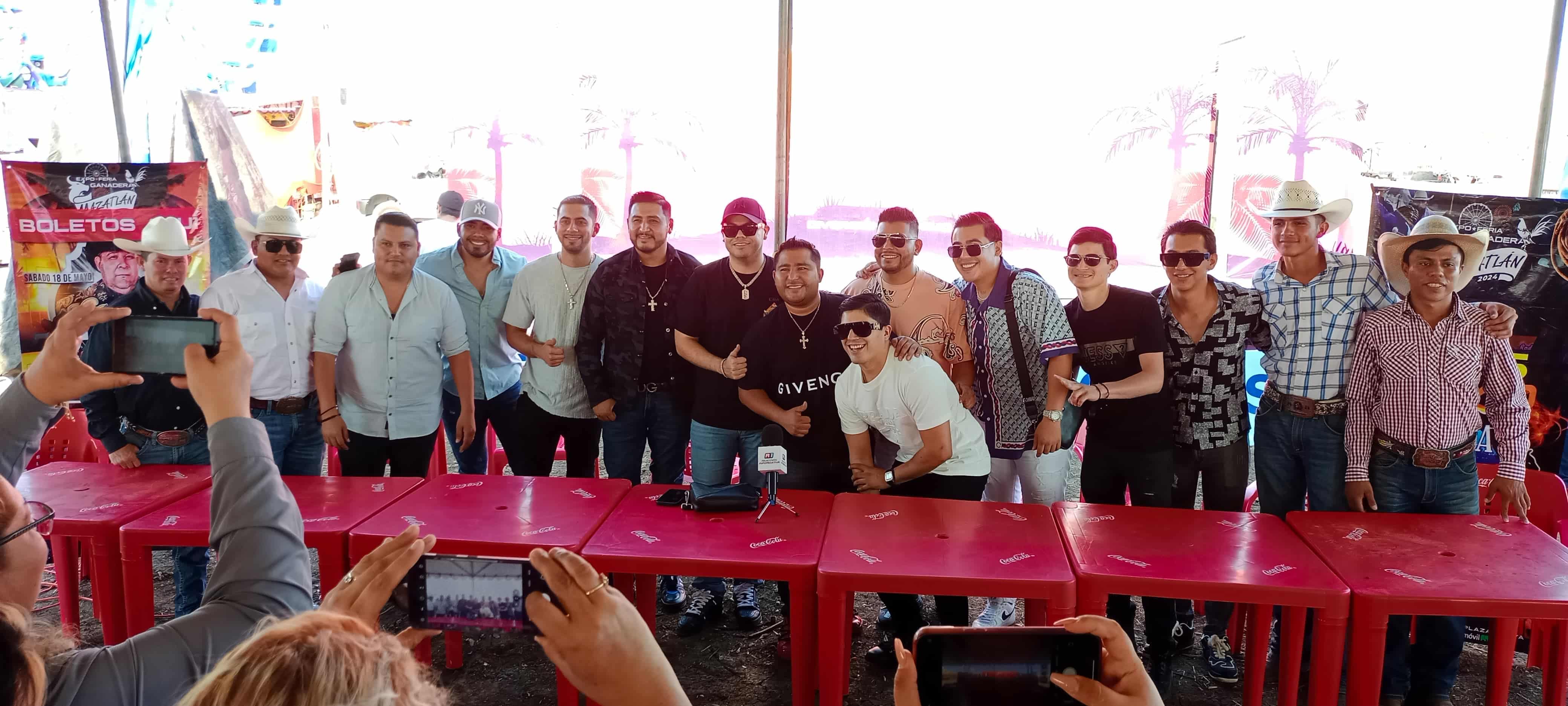 Conferencia de prensa con los medios de comunicación previo a la Feria Ganadera 2024 en Mazatlán donde la agrupación Enigma Norteño se presentará