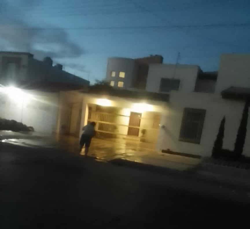 Derroche de agua Los Mochis