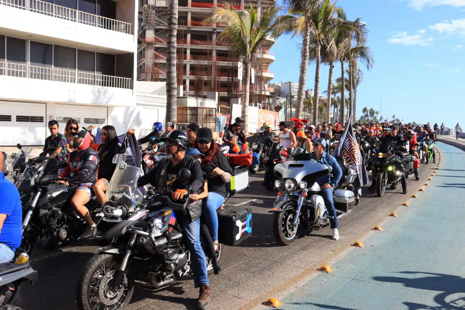 Desfile de la Semana de la Moto en Mazatlán