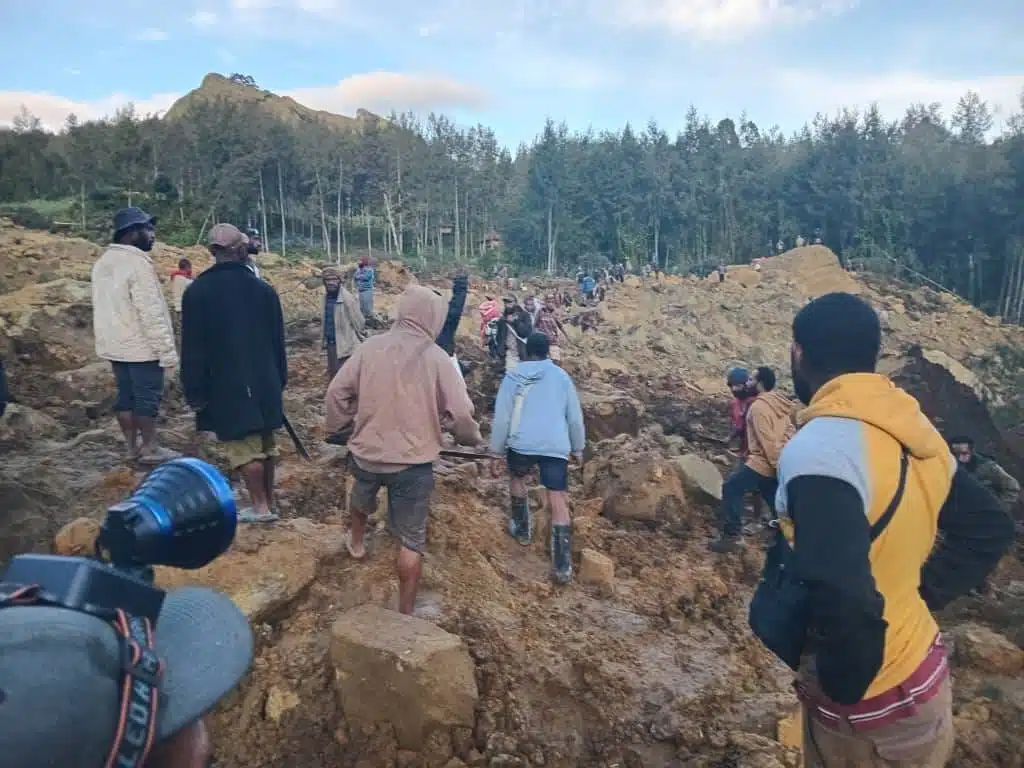 Deslizamiento de tierra deja cientos de víctimas mortales en Nueva Guinea