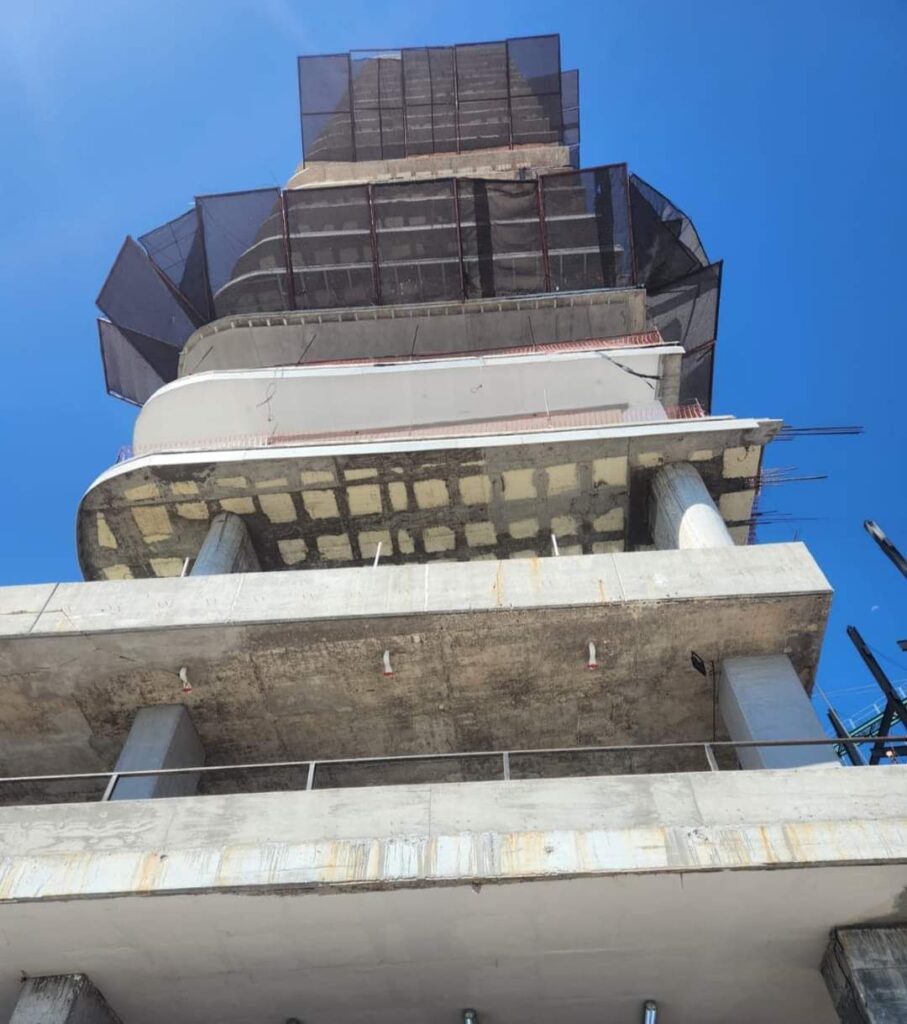 Randy Yahir “N” pierde la vida tras caer del tercer piso de un edificio en construcción en Mazatlán