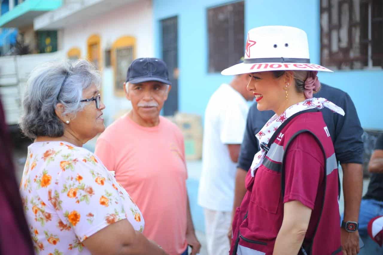 Estrella Palacios Domínguez, candidata de Morena y Partido Verde a la alcaldía de Mazatlán, durante su campaña