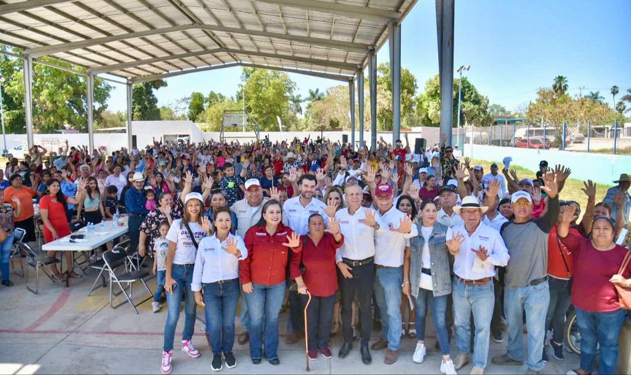 Gerardo Vargas se reunió con cientos de simpatizantes en Cohuibampo.