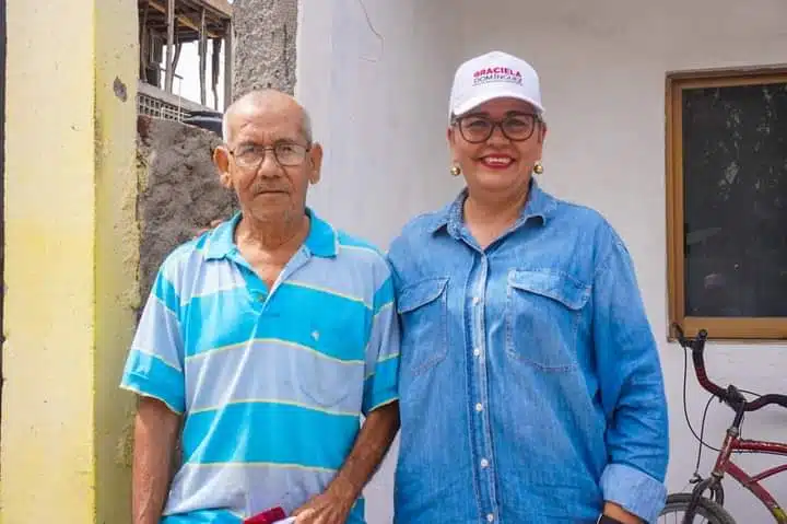 Graciela Domínguez Nava, candidata de Morena a diputada federal por el distrito 01, durante su campaña