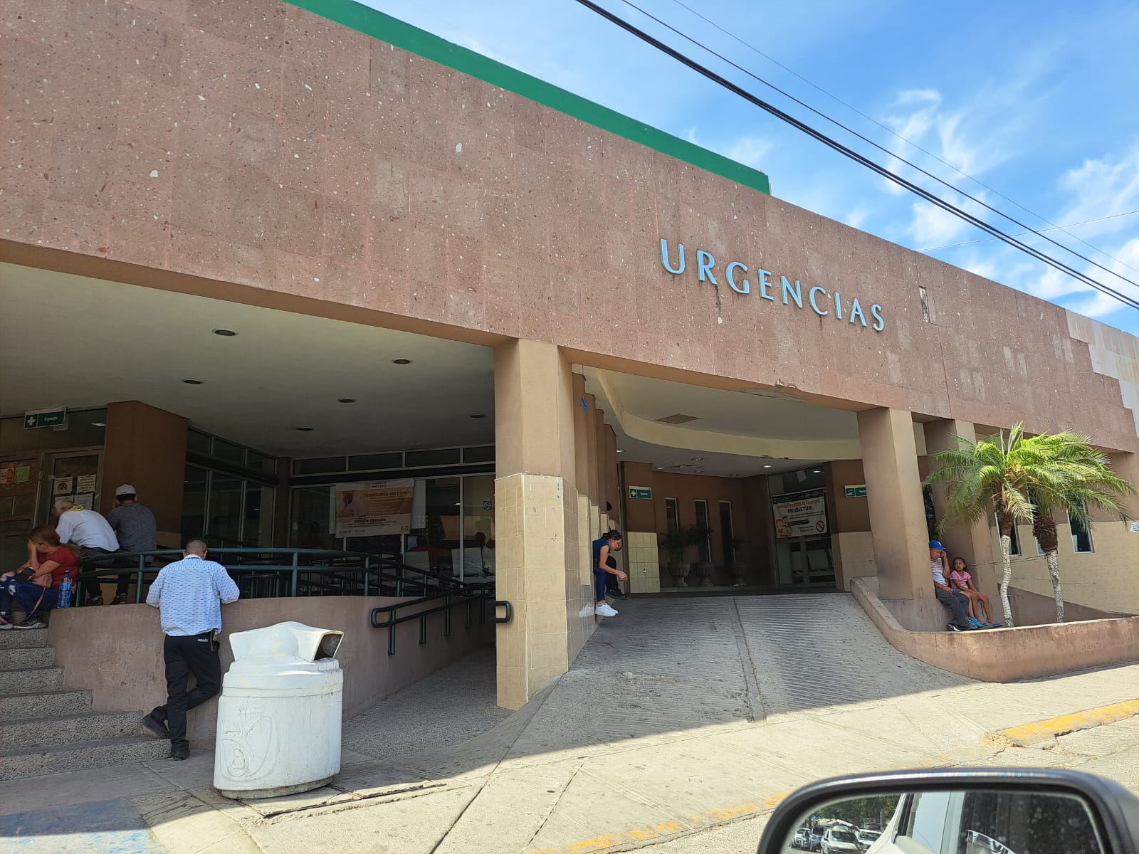 IMSS de Guasave por el lado de urgencias