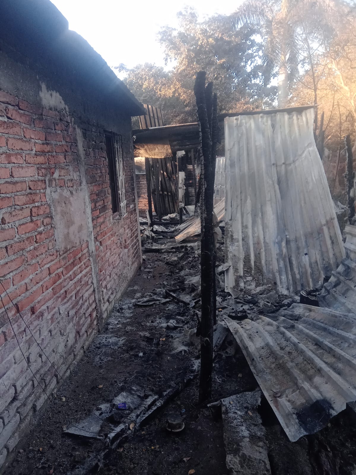 Incendio en una cuartería de Ruíz Cortines, Guasave