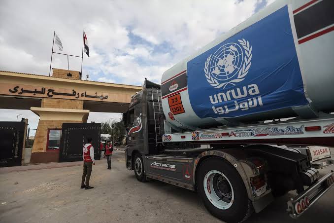 Israel ordena a UNRWA desalojar su sede en Jerusalén