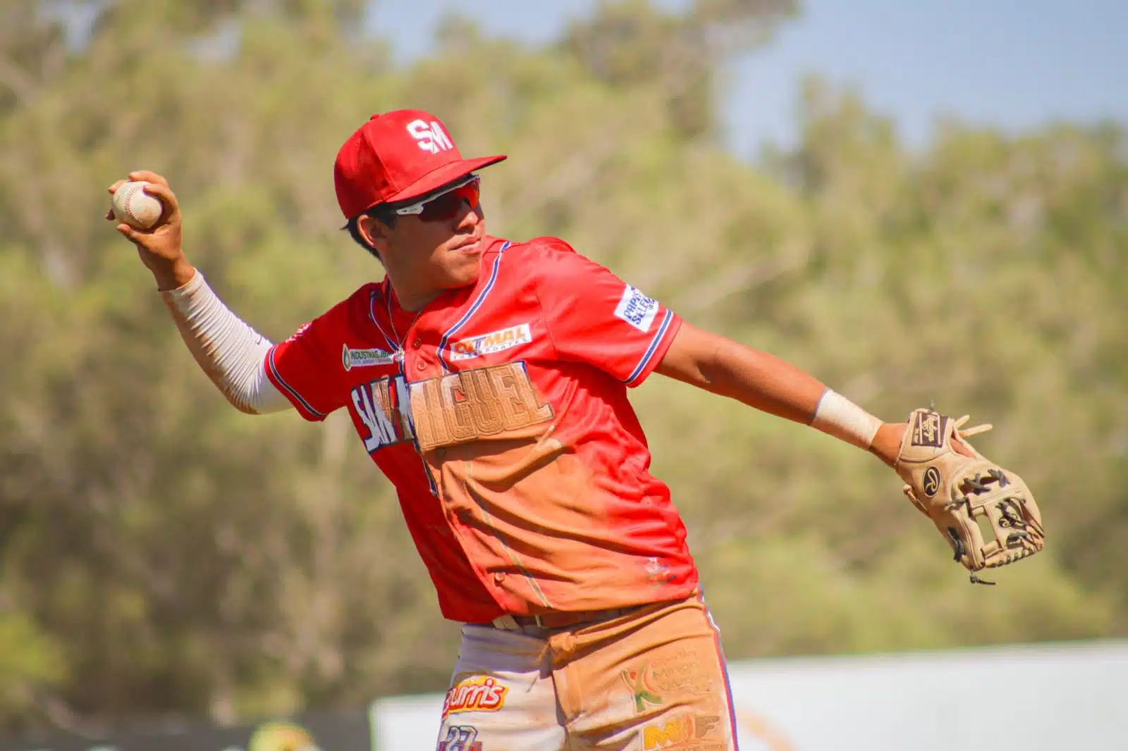 Juego entre Pascoleros de San Miguel y La Tribu del Mayo