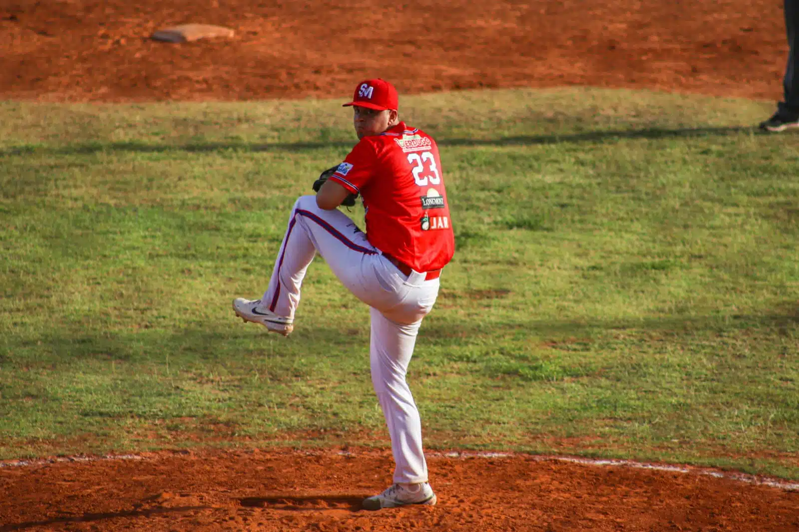 Juego entre Pascoleros de San Miguel y La Tribu del Mayo