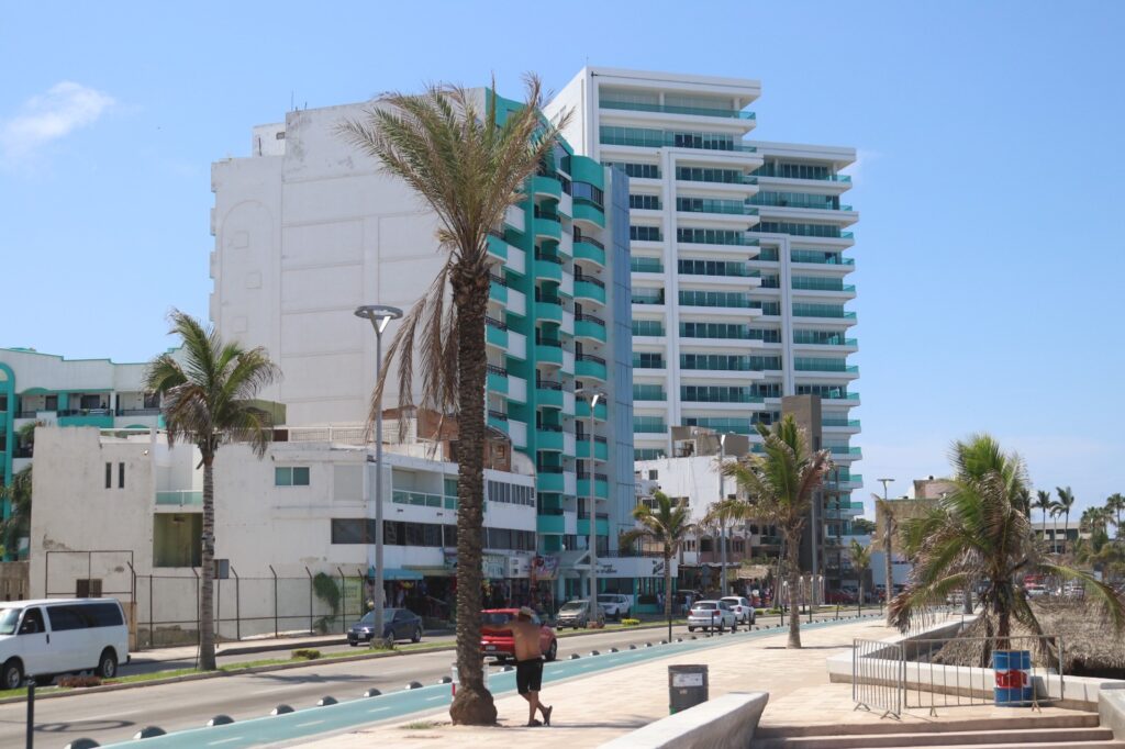 Hoteles ubicados en el malecón de Mazatlán