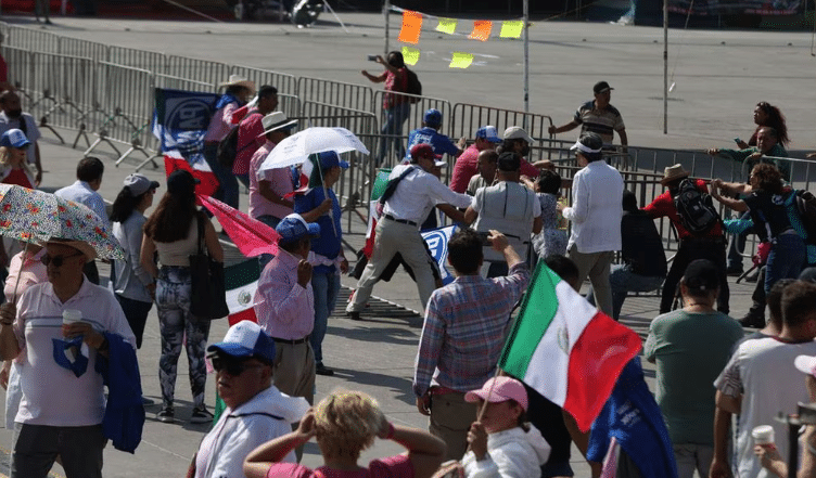Miembros del CNTE denuncian lesionados tras 