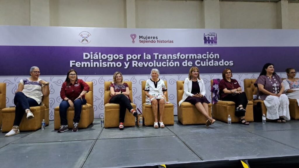 María Teresa Guerra Ochoa, Olga Sánchez Cordero, Martha Lucía Mícher, Nadine Gasman, Imelda Castro Castro, presentes en los “Diálogos por la transformación, feminismo y revolución de cuidados” en Mazatlán