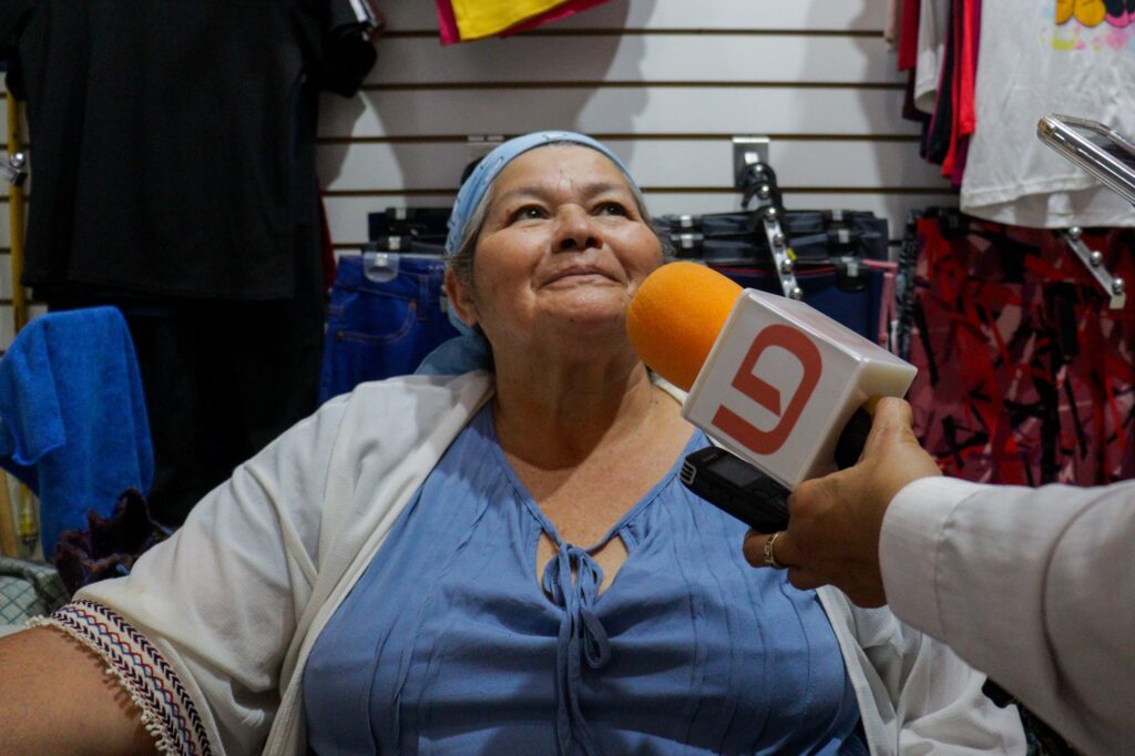 Marisela Juárez Elizalde, locataria del mercado Zona 030, en entrevista con Línea Directa en Los Mochis