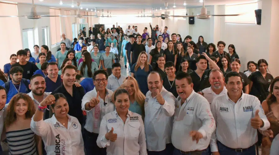 En reunión con universitarios, el candidato a la alcaldía de Mazatlán destaca la importancia del emprendimiento en las nuevas generaciones.