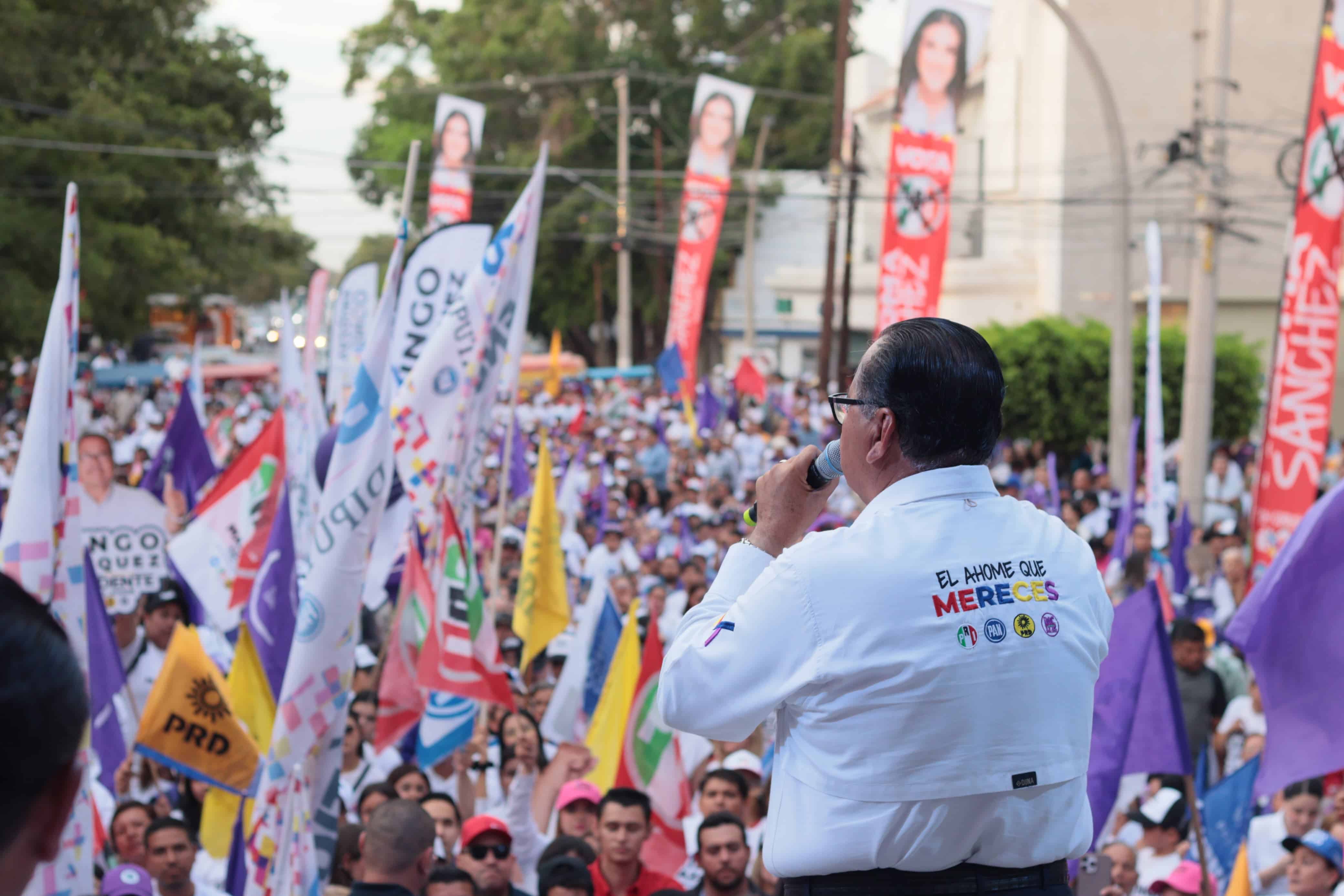 Cierre de campaña del candidato Domingo “Mingo” Vázquez