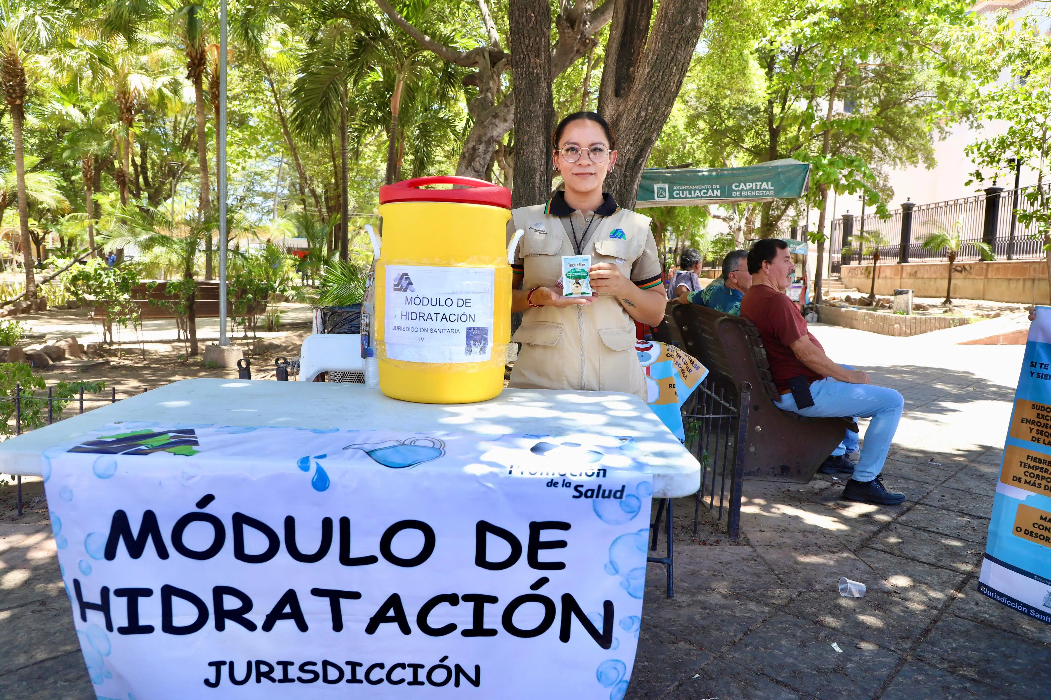 Salud instaló puntos de hidratación en distintos municipios de Sinaloa.