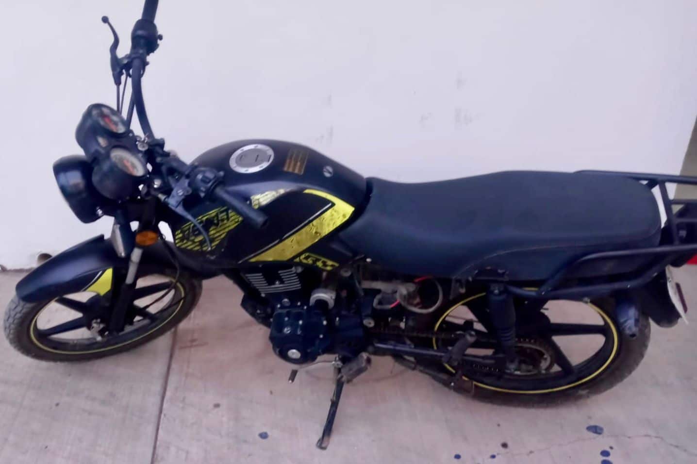 Motocicleta robada en la que iba José Ramón a exceso de velocidad en Culiacán