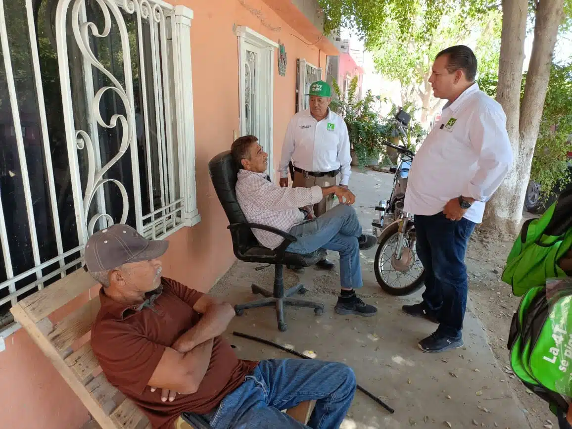 Noé Molina Ortiz, candidato del Partido Verde Ecologista de México por la alcaldía de Guasave, durante su campaña