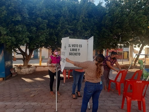 Casilla de votación del INE