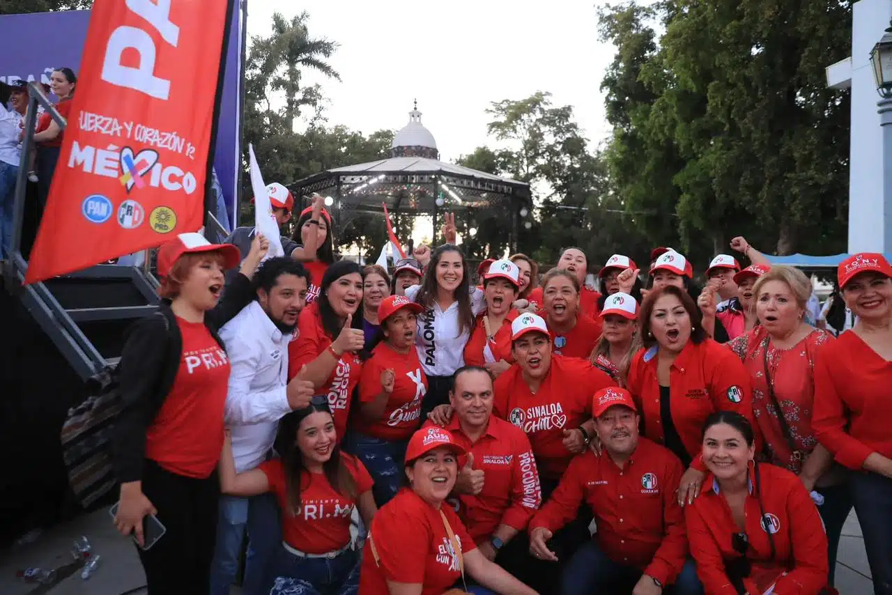 Paloma Sánchez, candidata al Senado de la República por la coalición Fuerza y Corazón por México y Sinaloa, en el cierre de campaña en Guasave