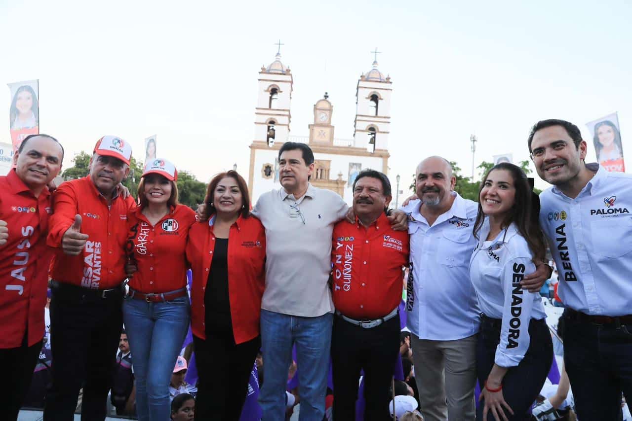 Paloma Sánchez, candidata al Senado de la República por la coalición Fuerza y Corazón por México y Sinaloa, en el cierre de campaña en Guasave
