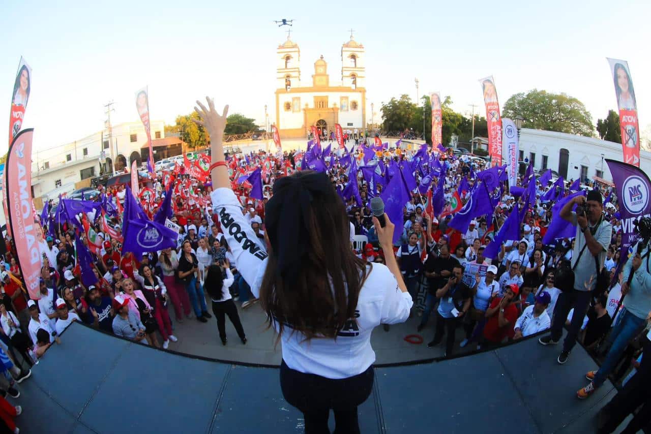 Paloma Sánchez, candidata al Senado de la República por la coalición Fuerza y Corazón por México y Sinaloa, en el cierre de campaña en Guasave