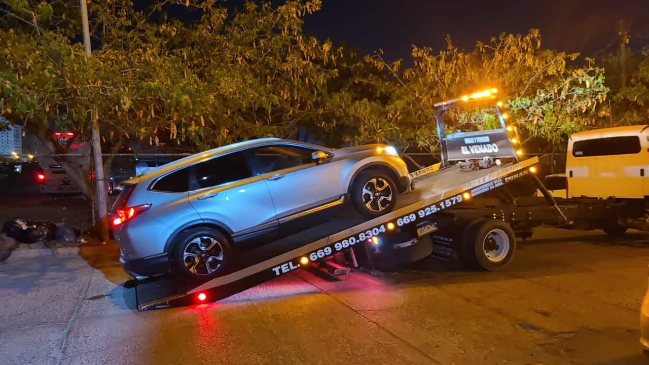 Par de vehículos con reporte de robo fueron recuperados en Mazatlán