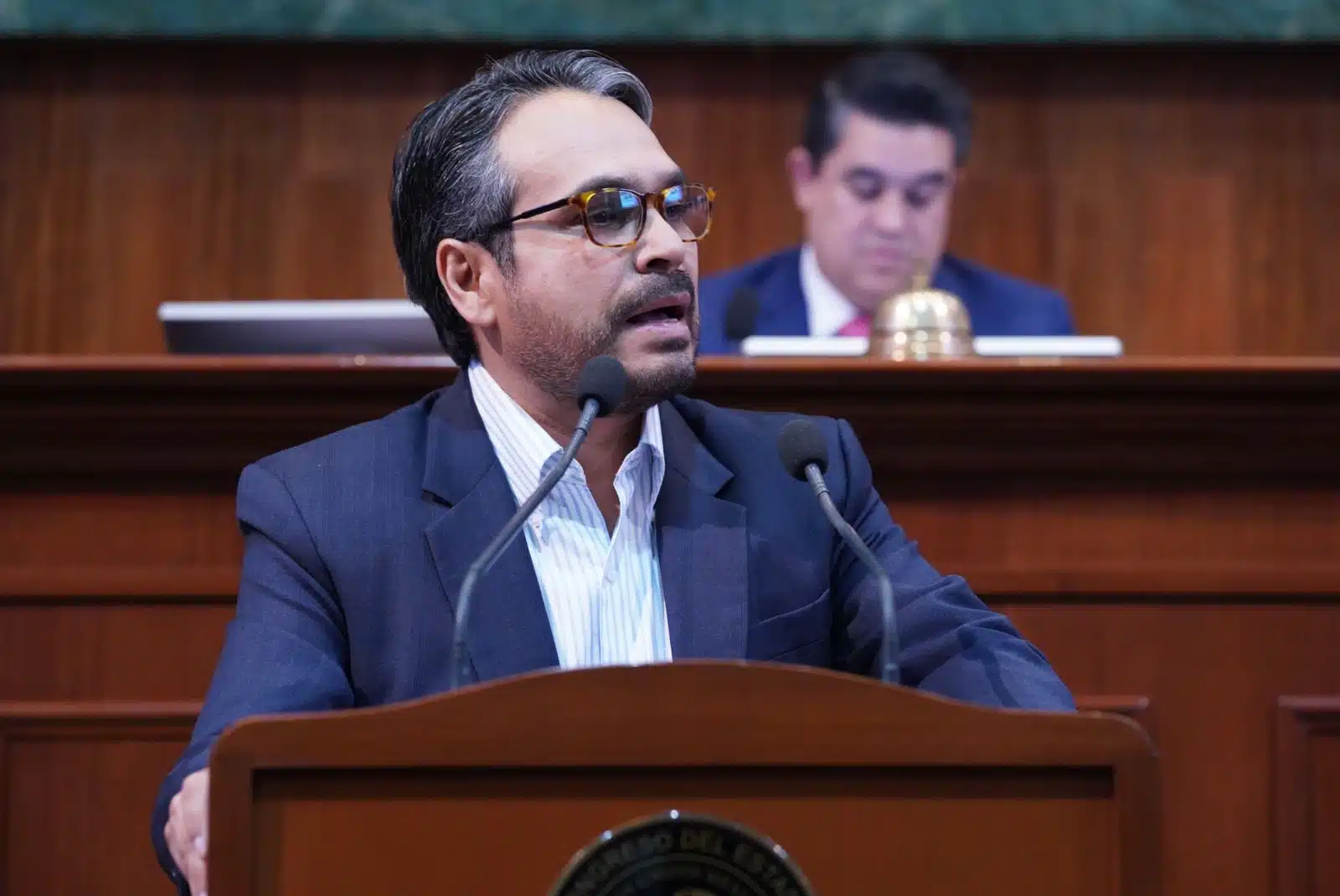 Sergio Mario Arredondo Salas, legislador sin partido, en el senado en Culiacán