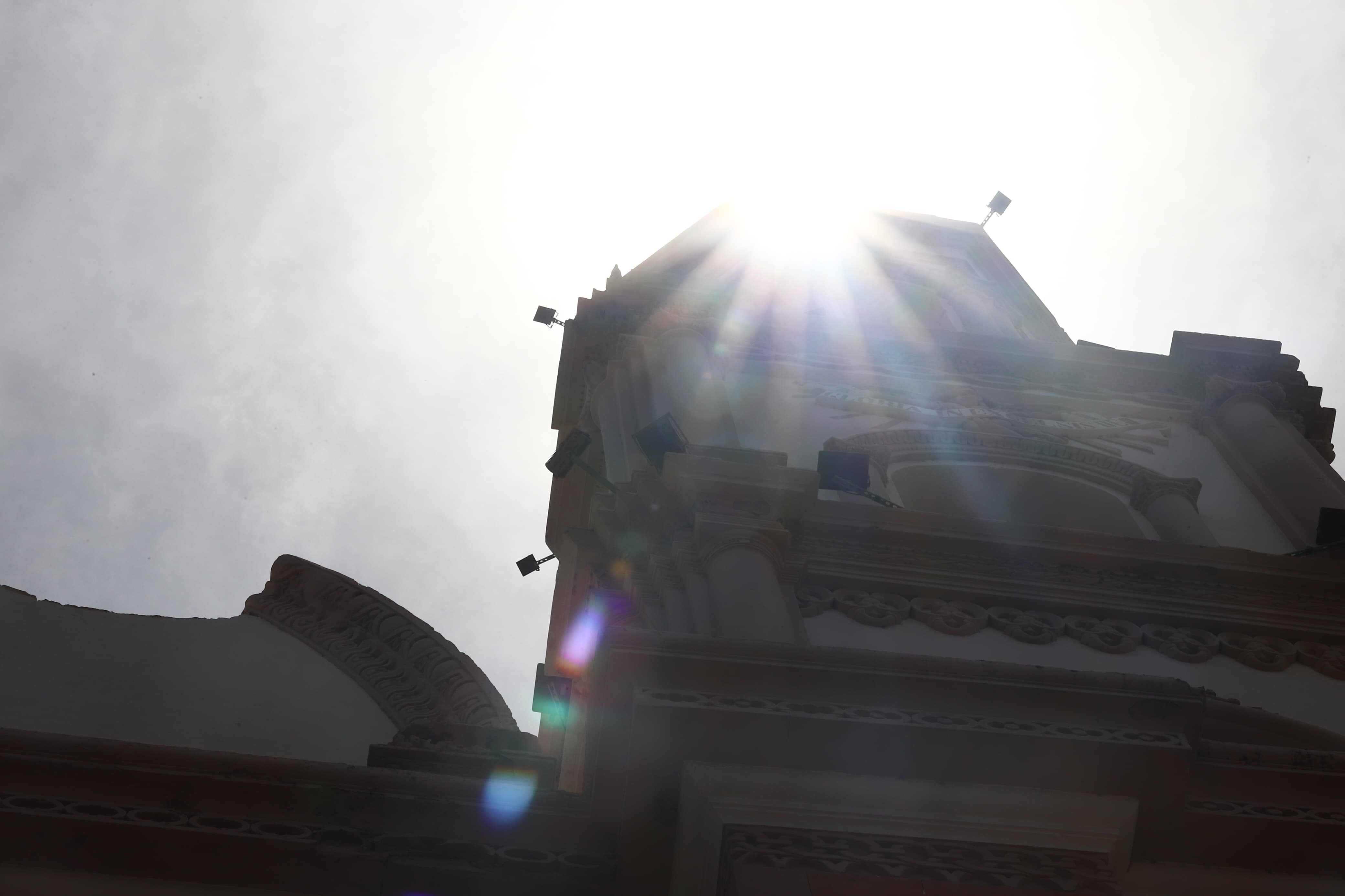 Sol resplandeciente que indica mucho calor en Culiacán