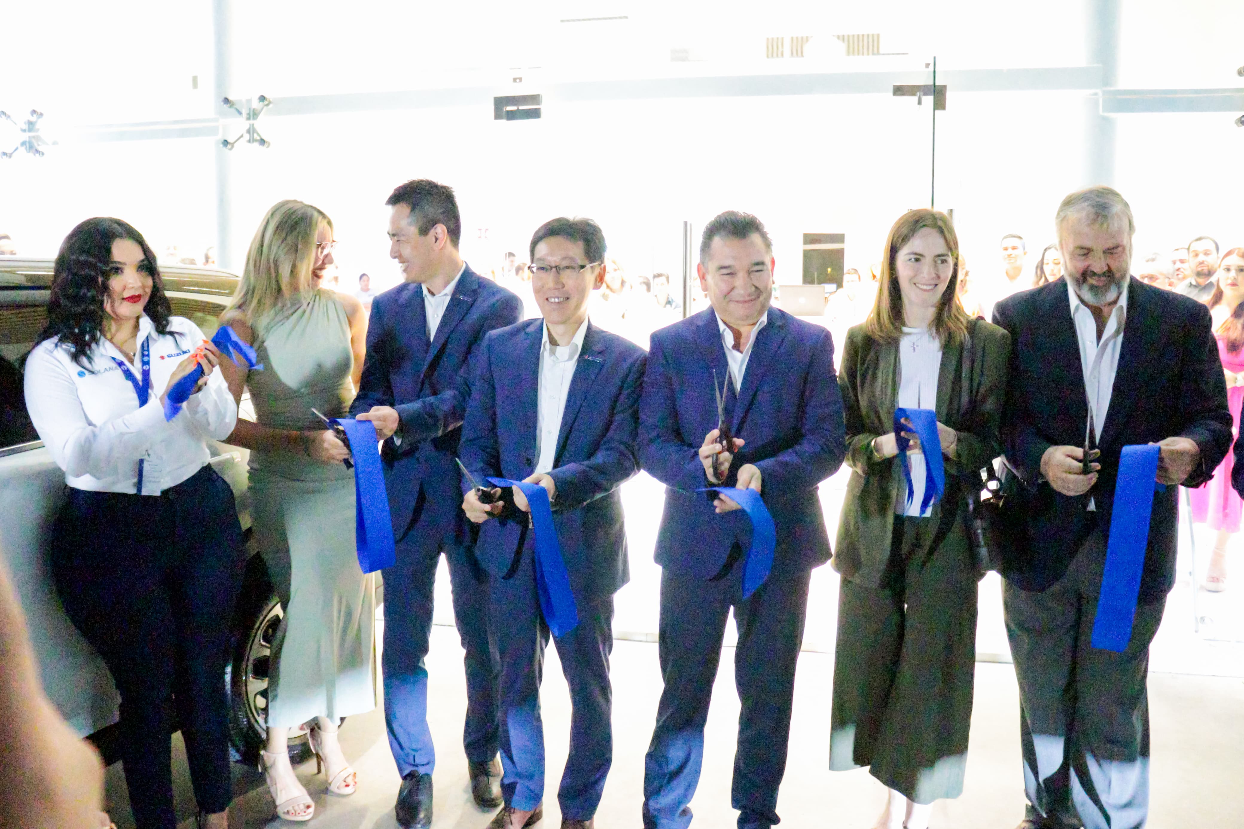 Inauguración de la sucursal de Susuki en Los Mochis