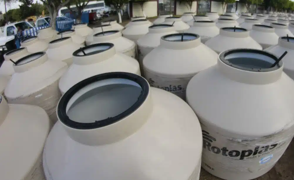 Las ventas de tinacos y cisternas en Guasave han experimentado un incremento.