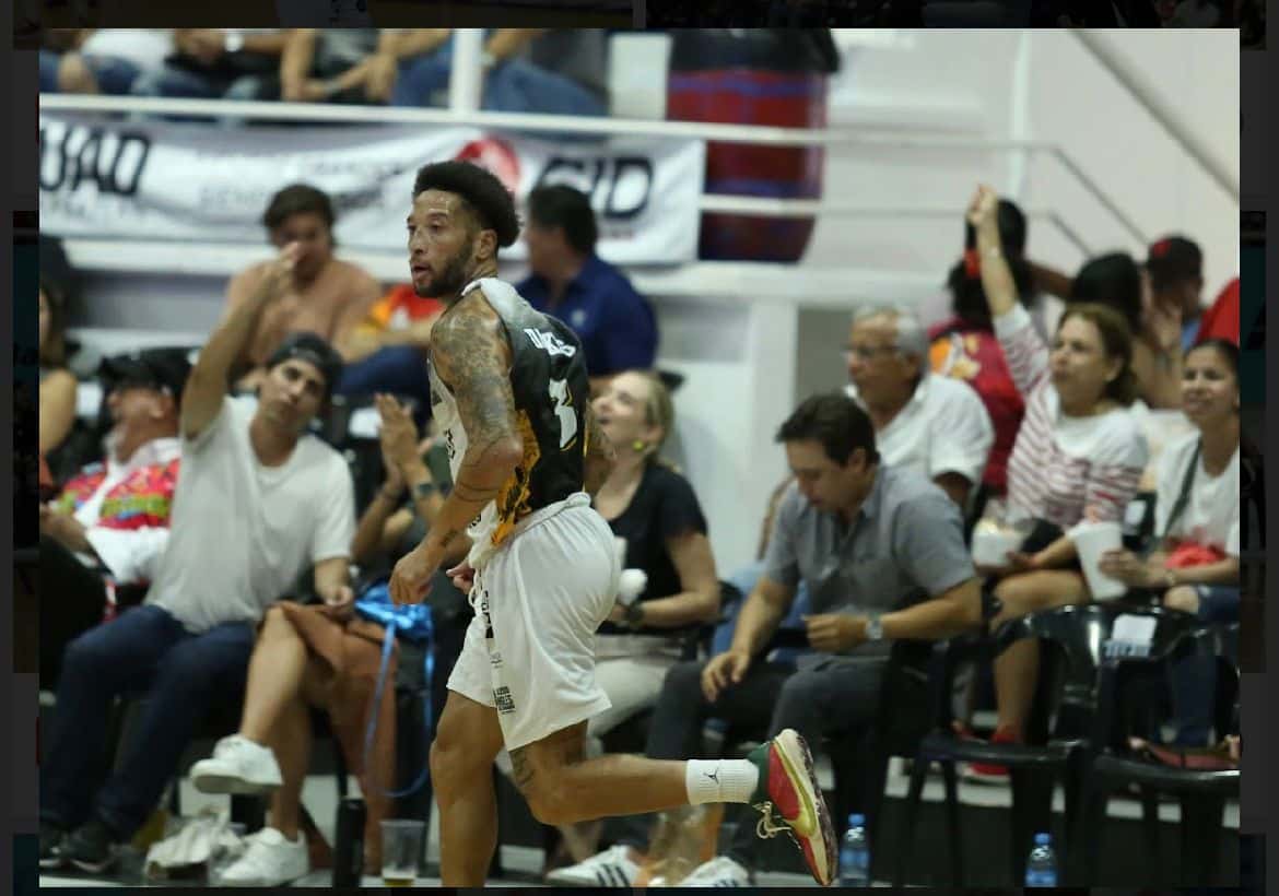 Jugador de Venados Basketball durante el juego contra Ángeles de la CDMX