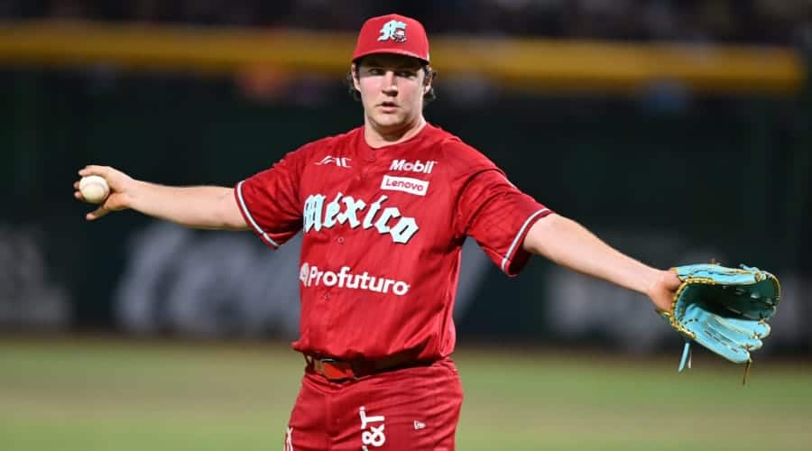 Trevor Bauer pitcher de los Diablos Rojos del México