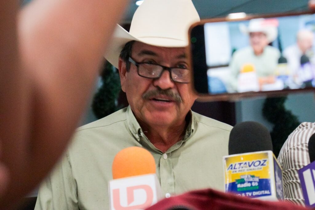 Rueda de Prensa con Baltazar Valdez de Campesinos Unidos de Sinaloa