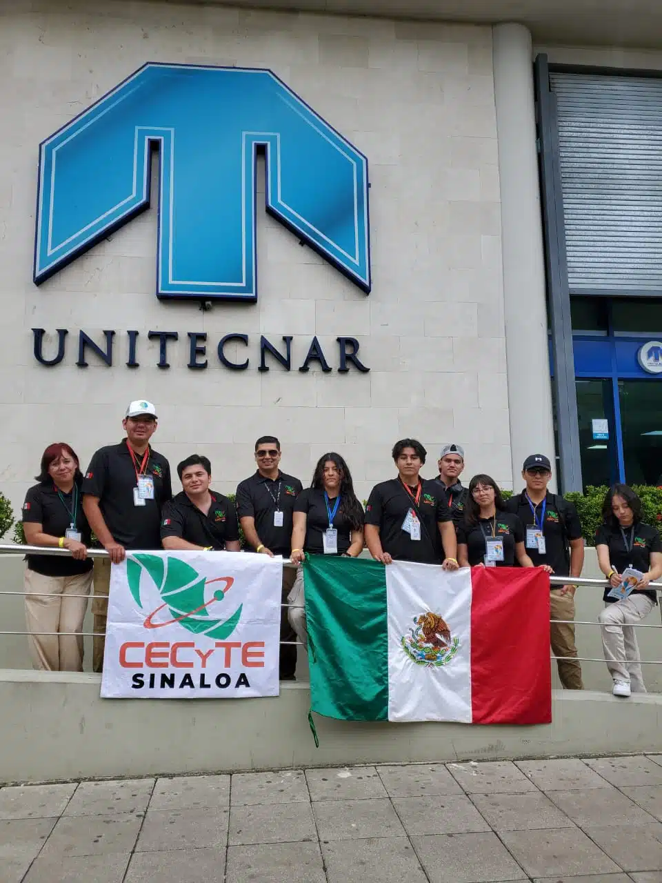 Estudiantes del Colegio de Estudios Científicos y Tecnológicos (CecyTec) Sinaloa se llevaron el oro en el XII Encuentro Latinoamericano de grupo, semilleros líderes de investigación