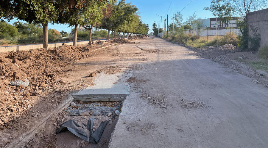 Carlos Julián Avendaño García, gerente de la Japama, señaló que enviarán camiones vactor para desazolvar las aguas negras acumuladas.