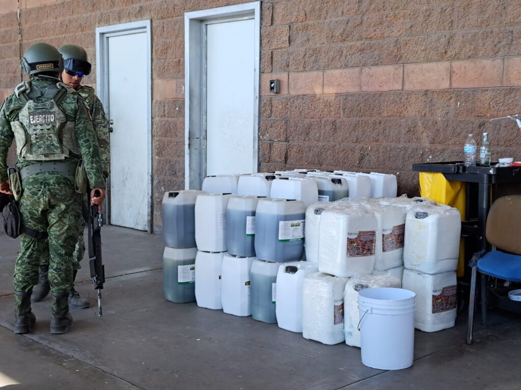 Elementos de Protección Civil, Policía Estatal (PEP), Ejército Mexicano y Guardia Nacional en central de camiones de Culiacán