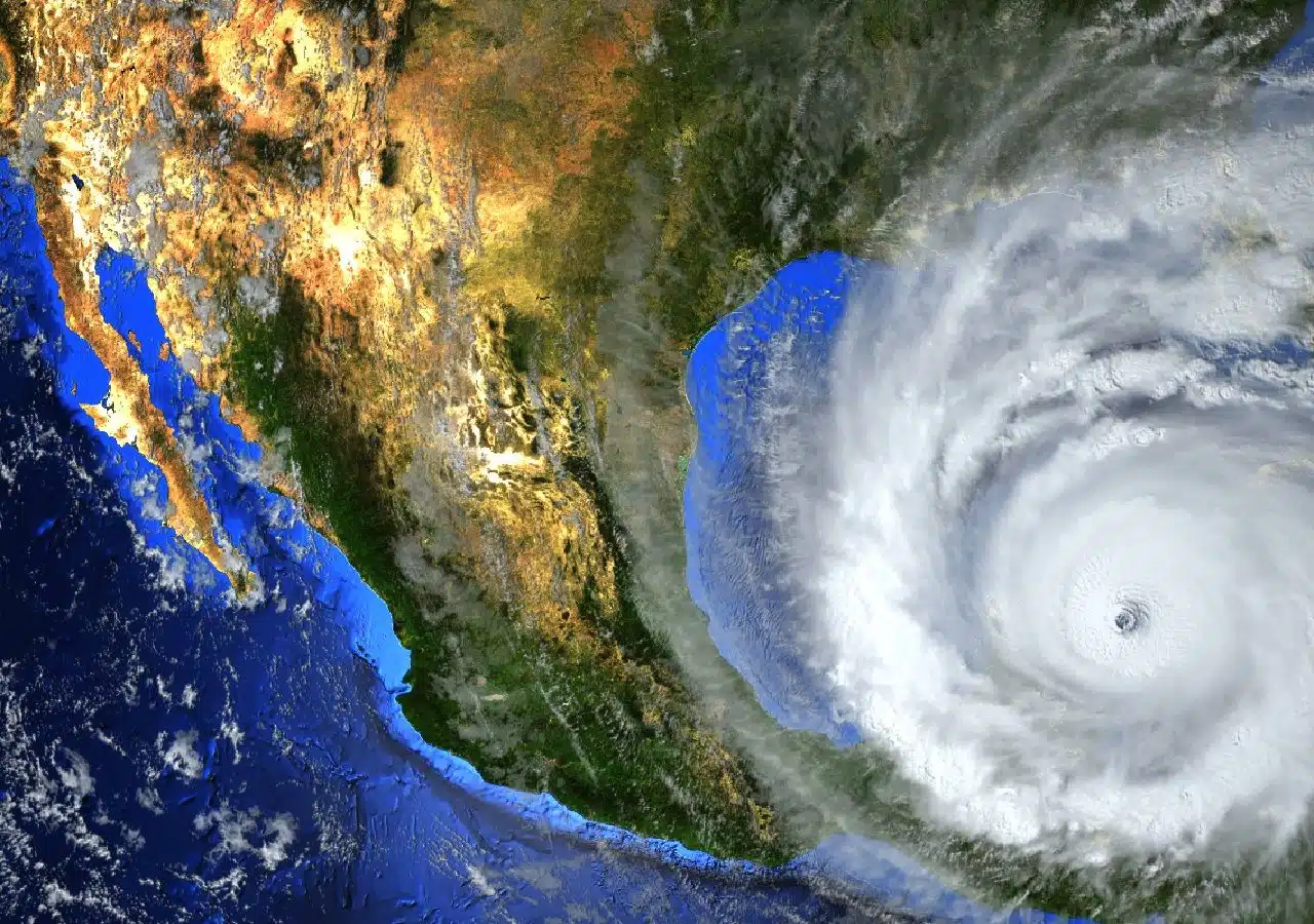 Mapa de México y huracán