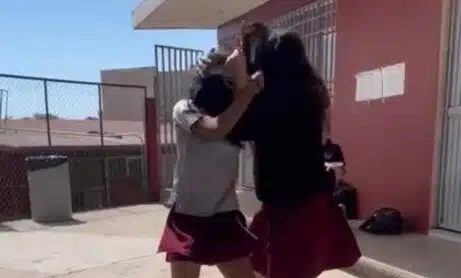 Alumnas de Escuela Secundaria Técnica 72 en pelea