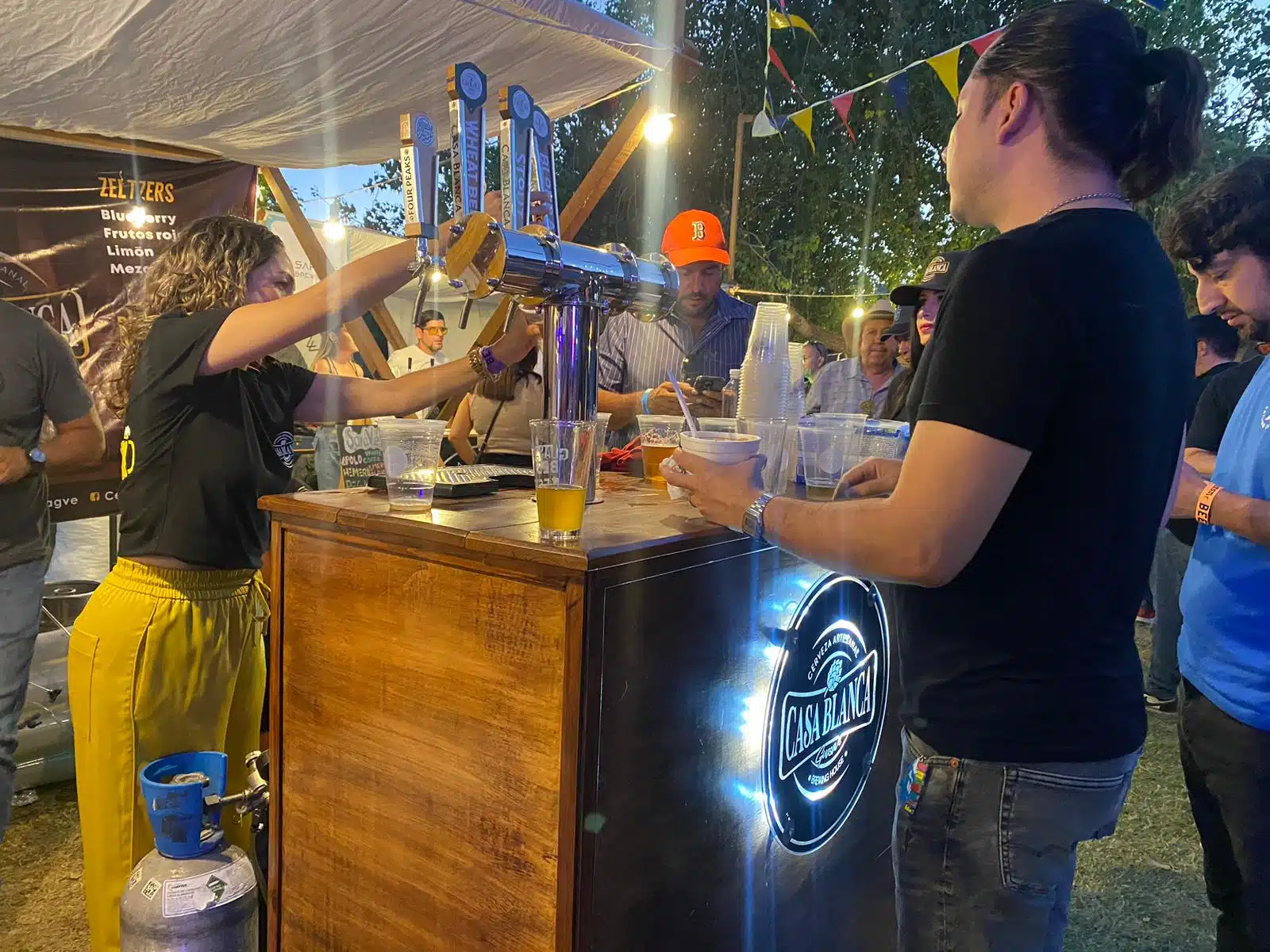 ¡Un exitazo primer Guasave Beer Fest 2024! Cientos disfrutaron la cerveza artesanal de la región (9)