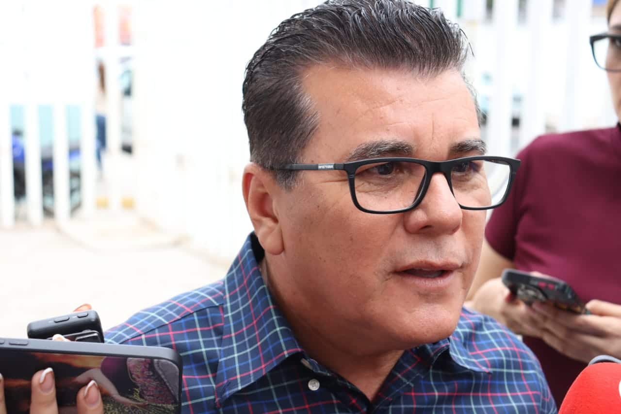 Édgar González Zataráin.