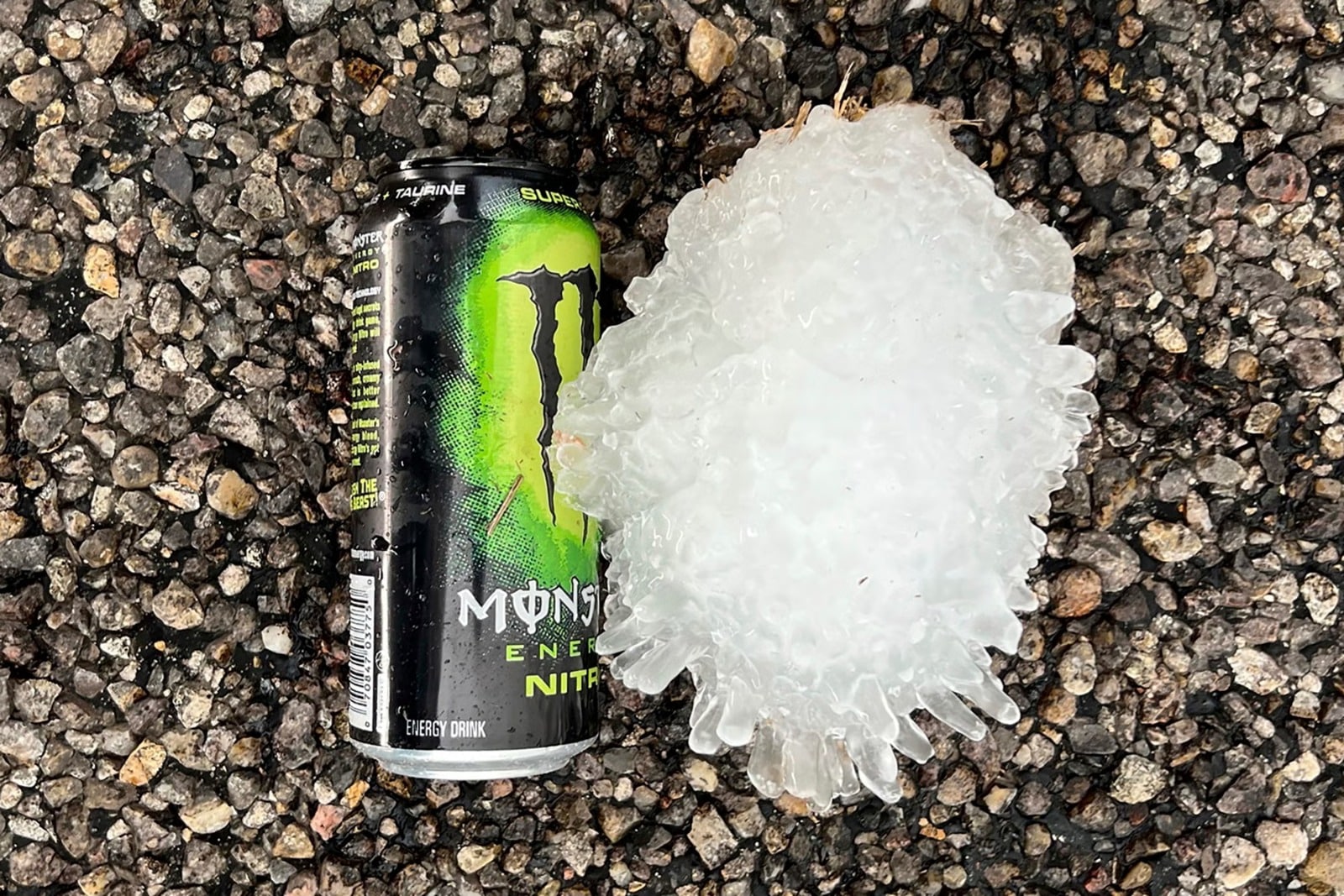 Caída de enorme granizo de casi un kilogramo en Texas