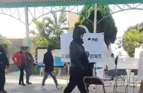 Reportan robo de boletas electorales en casilla de Tlapanalá, Puebla