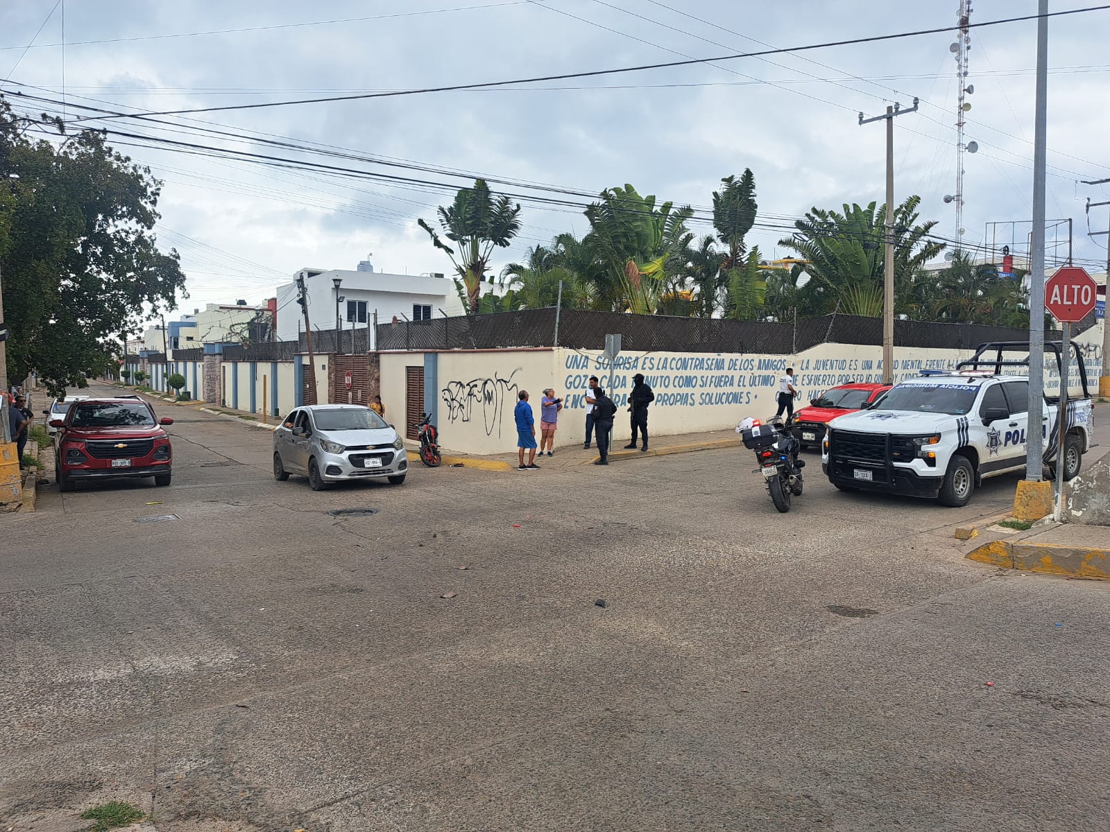 La policía municipal responde al llamado del accidente